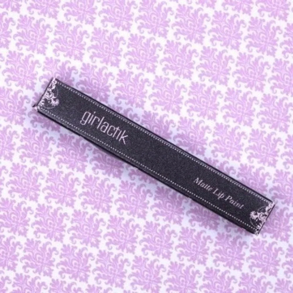 Girlactik - Matte Lip Paint - Demure‎ - 7.5 ml / .25 fl oz